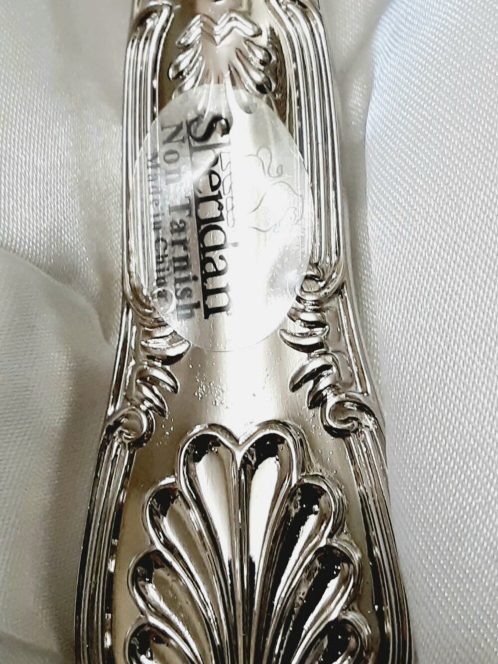 HOST PICK!!  NEW cake cutlery set by Sheridan - Picture 9 of 10